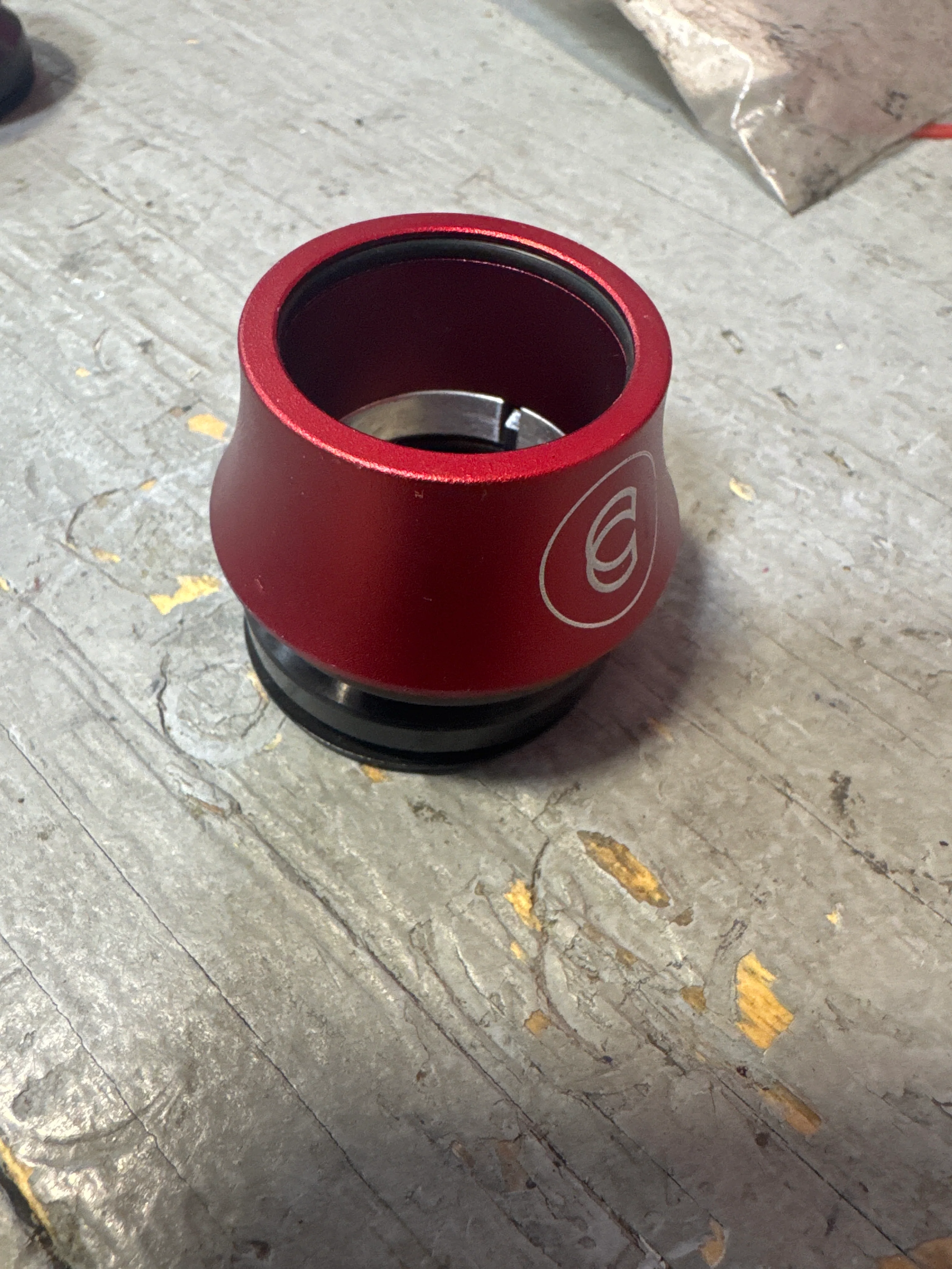 Cinema integrated headset red