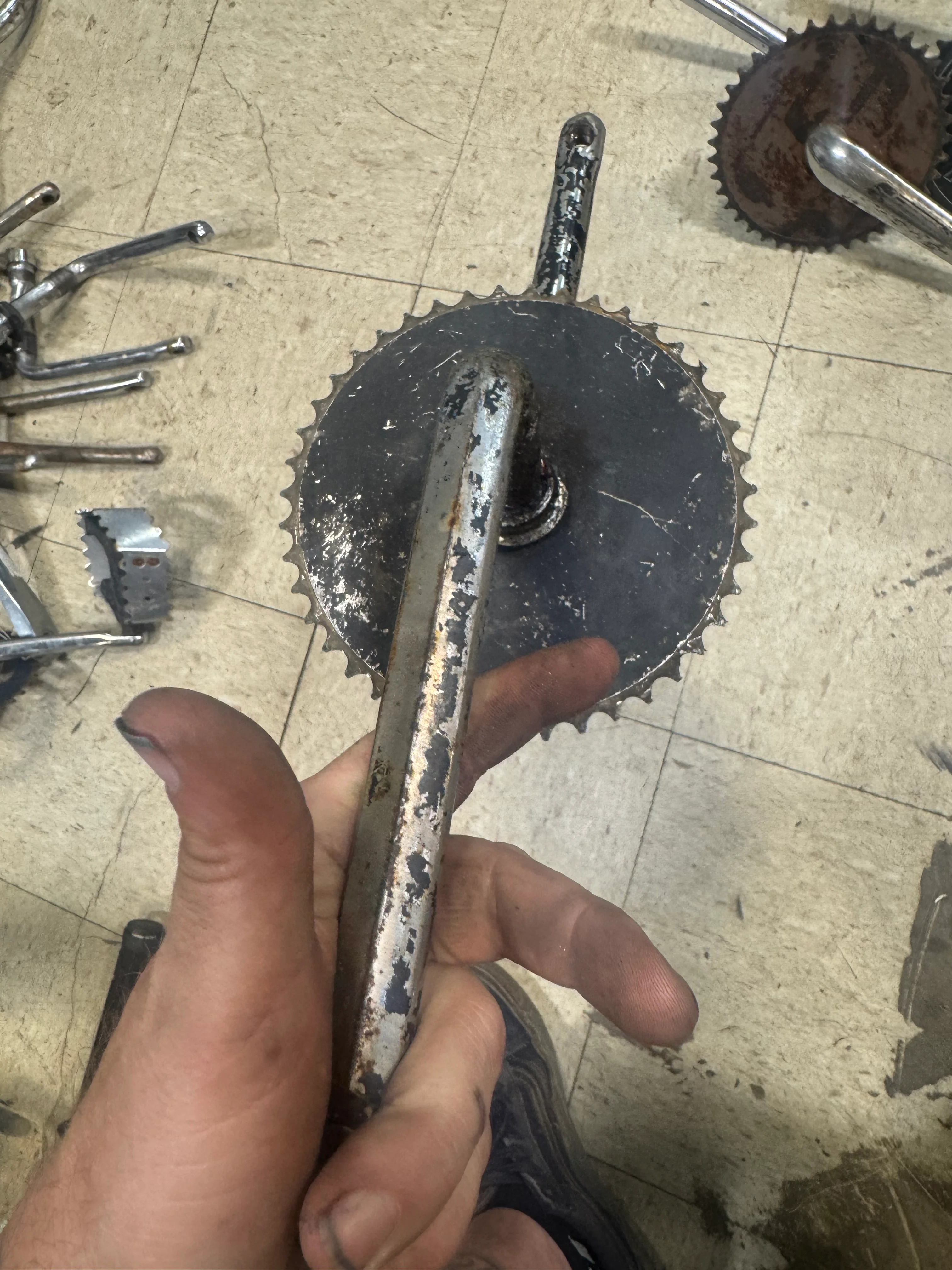 Gt 1pc cranks painted sprocket - Image 2
