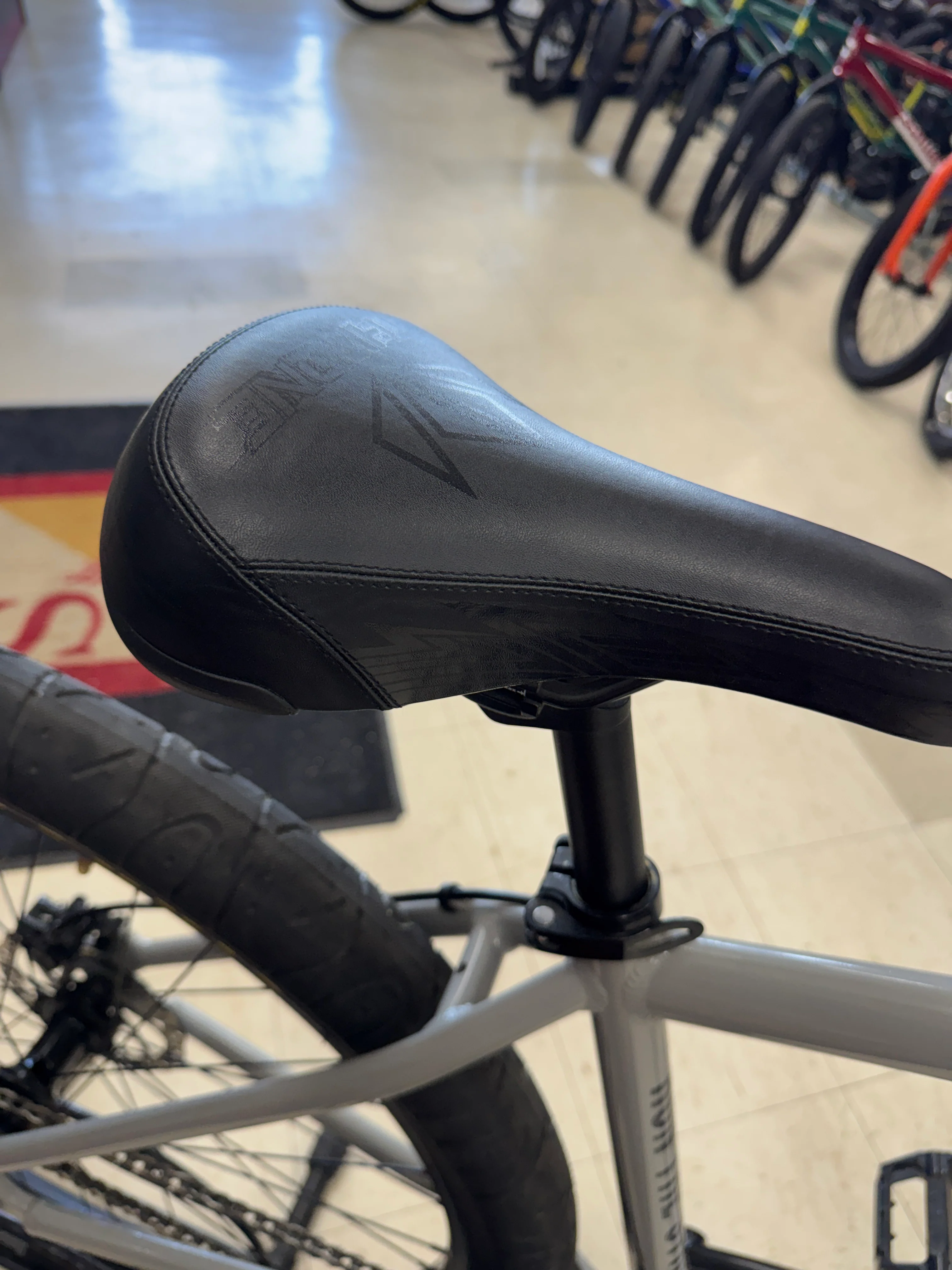 Throne Goon 29” Wheelie Bike - Image 8